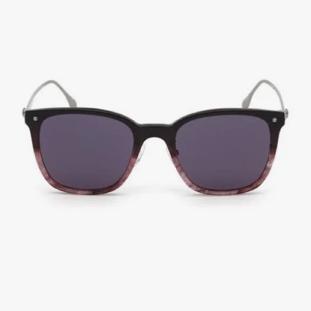 BMW Unisex Square Wayfarer Sunglasses Style BW0008/S